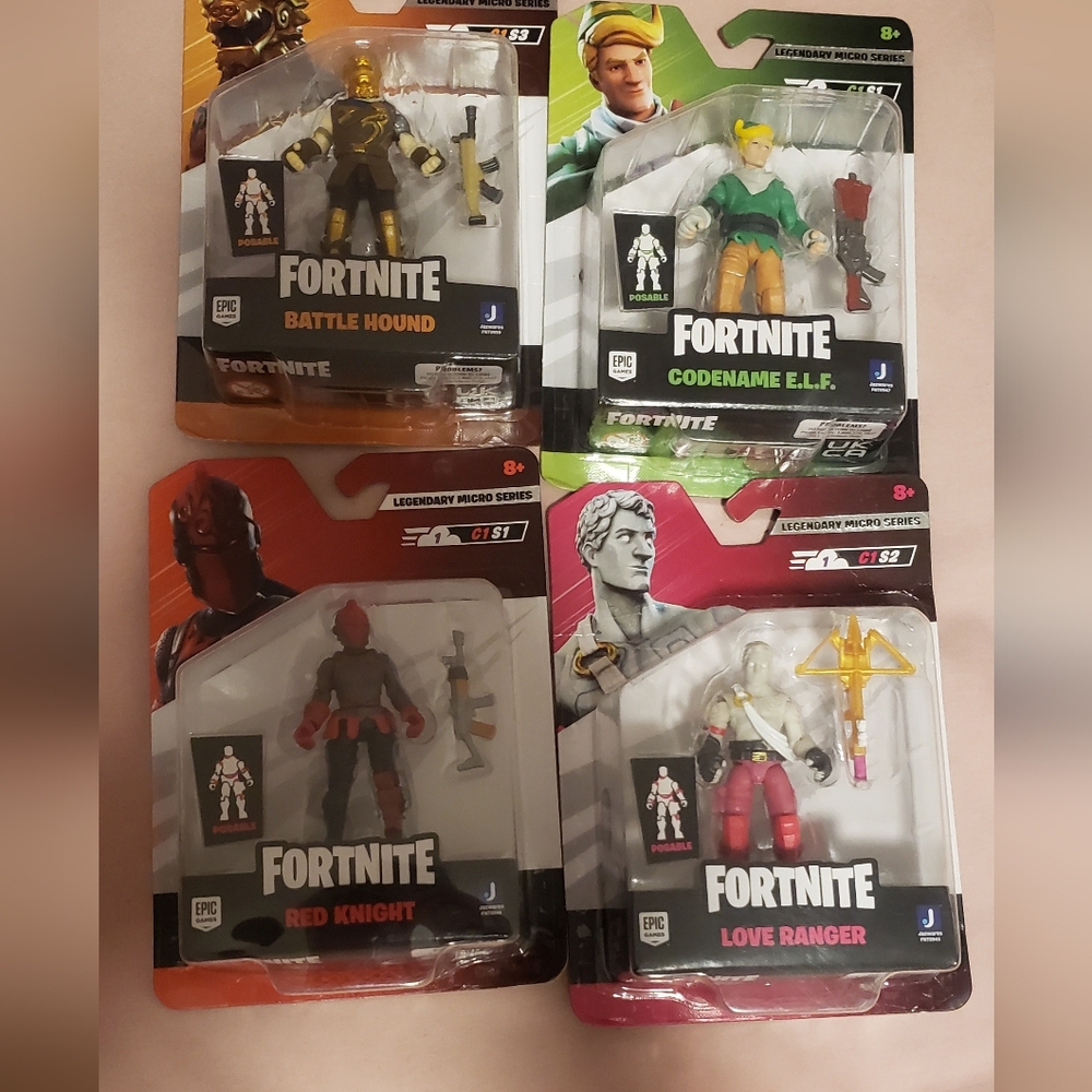 Collectable fortnite mini figure     OnLy Love Ranger And Battle Hound